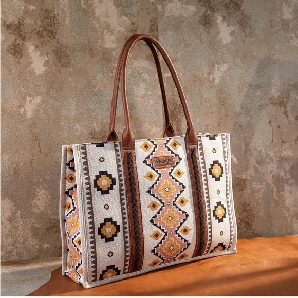 Wrangler Brown and Cream Southwestern Tote - Picture 1 of 9